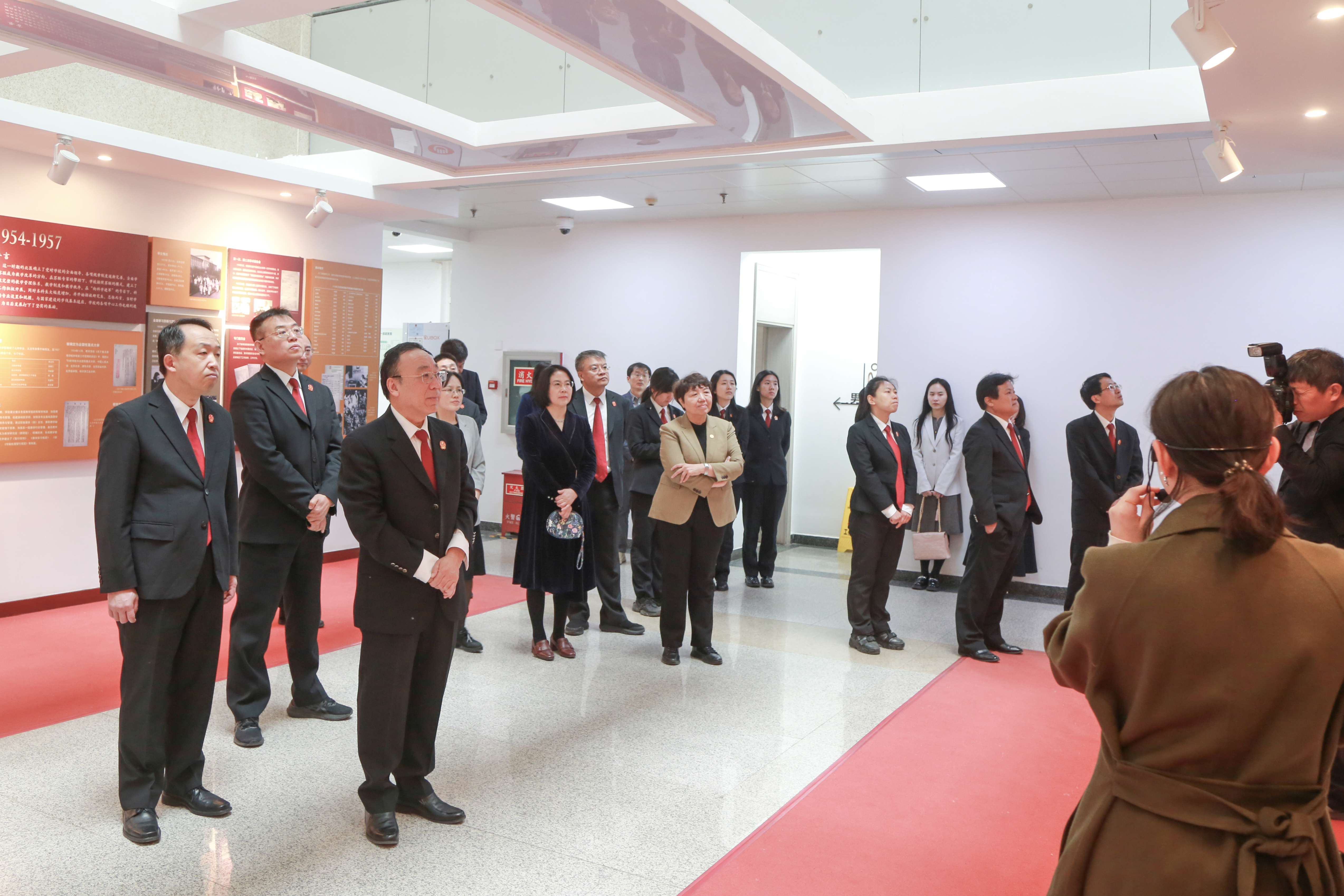 ff2a2defdd0243d58d160bd85ac31e7f.jpg ff2a2defdd0243d58d160bd85ac31e7f.jpg