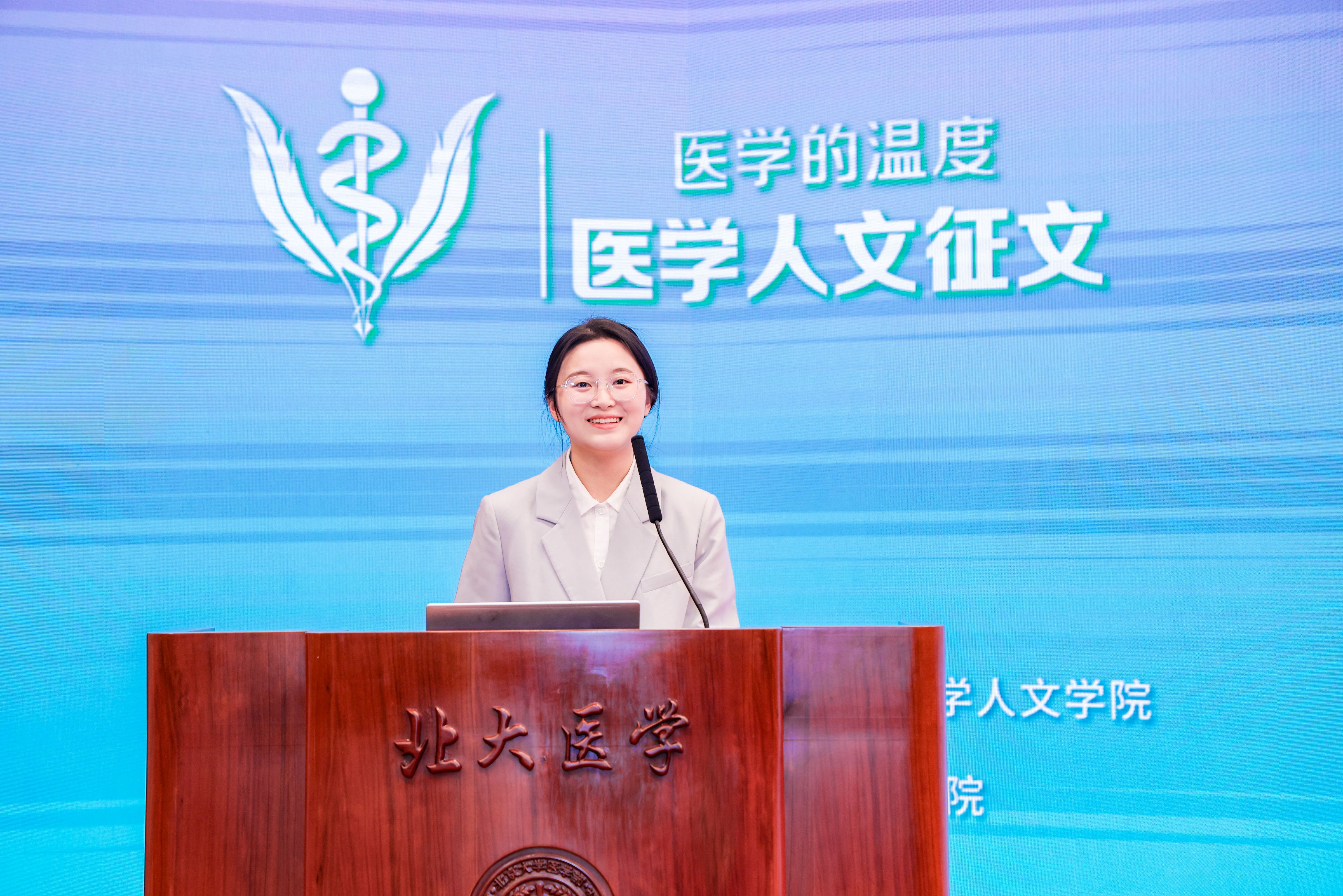 19a1dd633b5d4418b4b779d52f05f3ea.jpg 19a1dd633b5d4418b4b779d52f05f3ea.jpg