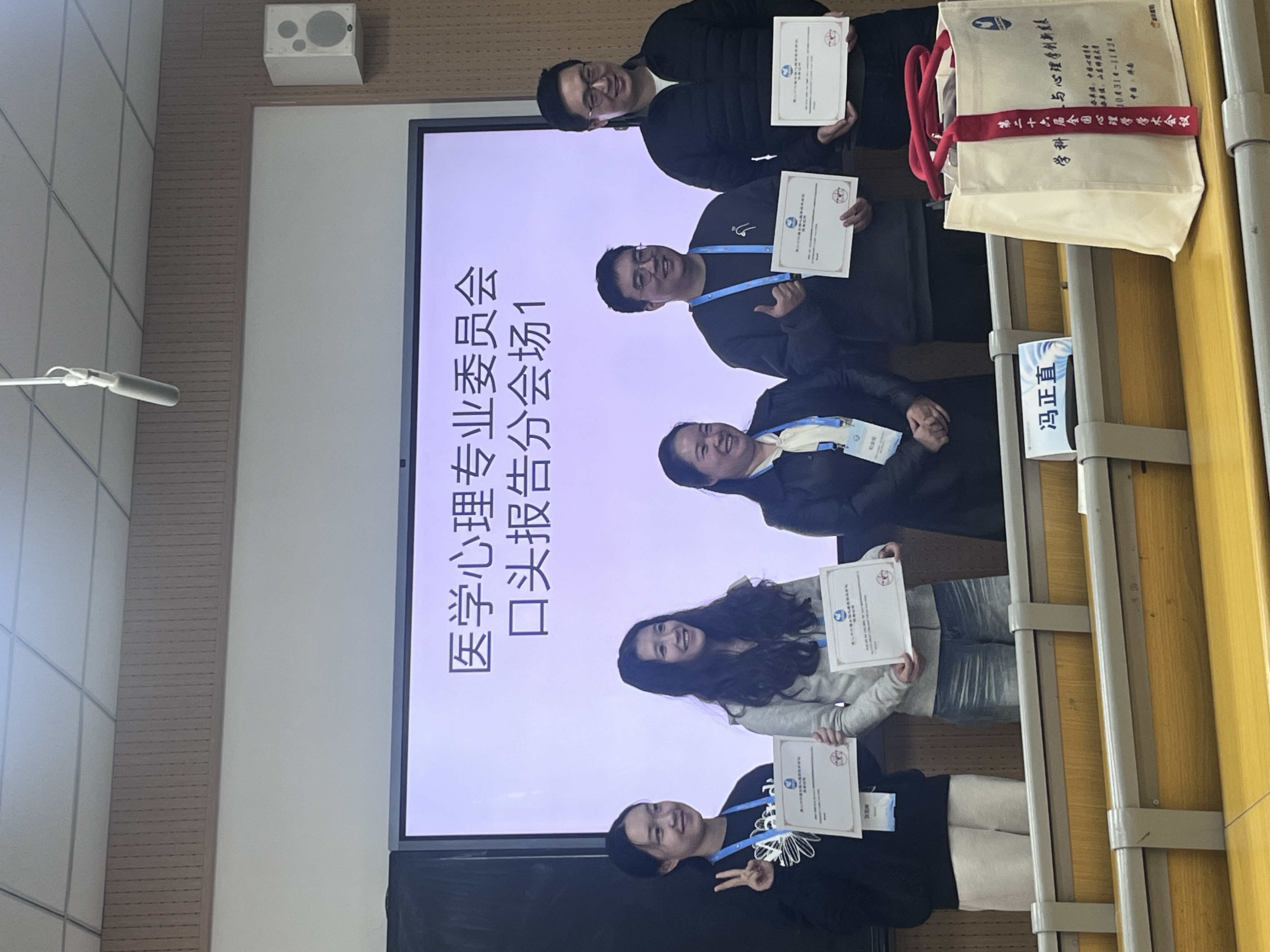 2d9e0892b09a4f1da3a67aba203d0651.jpg 2d9e0892b09a4f1da3a67aba203d0651.jpg