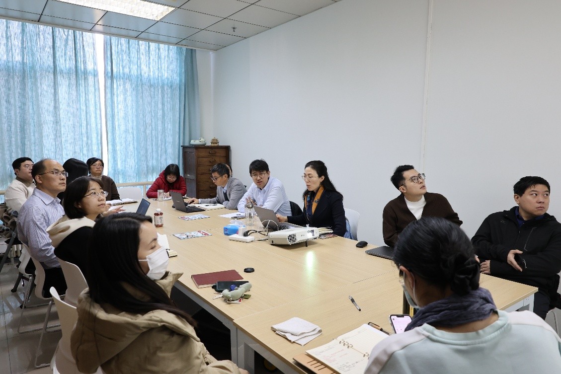 c4e387304f924b2c9131ee423e269bf7.jpg c4e387304f924b2c9131ee423e269bf7.jpg