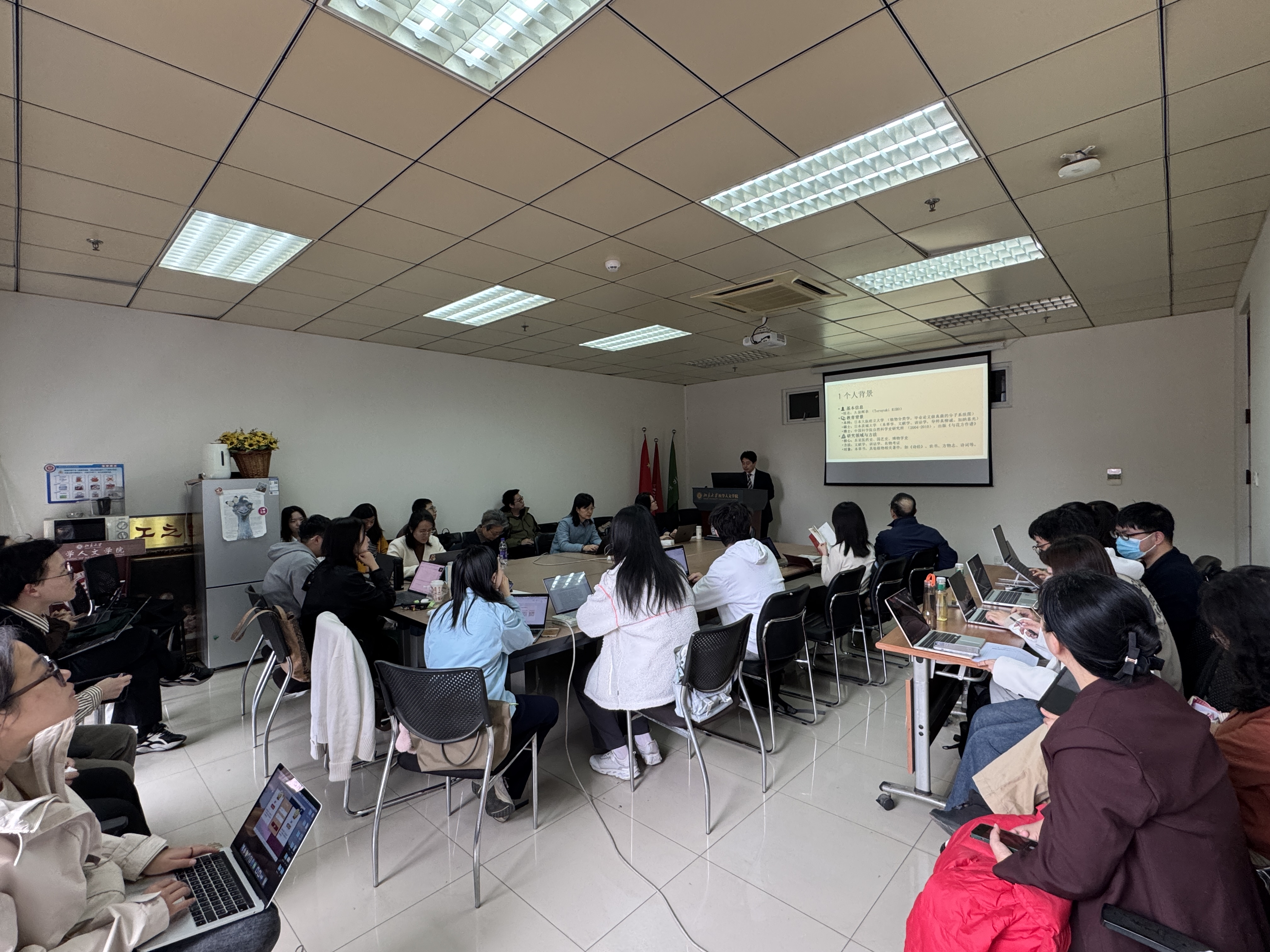 fcbcbe6e015f410b84fe5aa833459985.jpg fcbcbe6e015f410b84fe5aa833459985.jpg